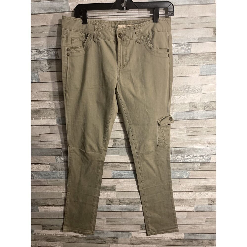 Women’s dkny jeans Straight leg tan size 6
